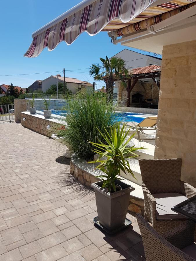 Apartments Sun Dance With Heated Pool Novalja Exterior foto
