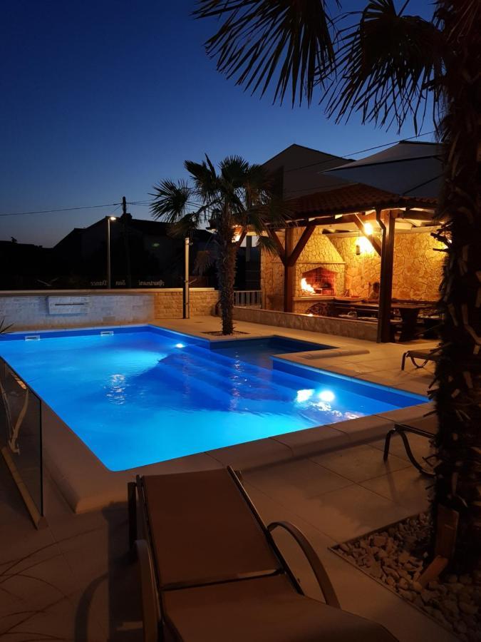 Apartments Sun Dance With Heated Pool Novalja Exterior foto